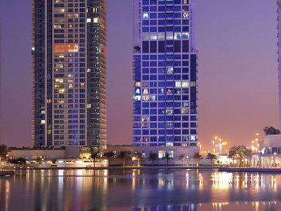 Hôtel Movenpick Jumeirah Lake Tower à Dubaï Extérieur photo